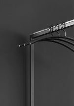 0155. Kleiderbügel - Robuster Metallbügel in Schwarz oder Weiß