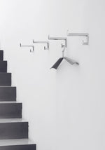 Kleiderbügel 0230. – Eleganter und rutschfester Garderobenbügel