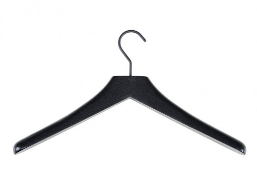 0122. / 0123. Kleiderbügel aus Massivholz: Eiche & Nussbaum – Stilvolle Garderobenlösung