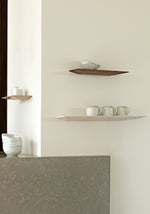 CUT Wandregal aus Massivholz – Modernes Design & Zeitlose Eleganz