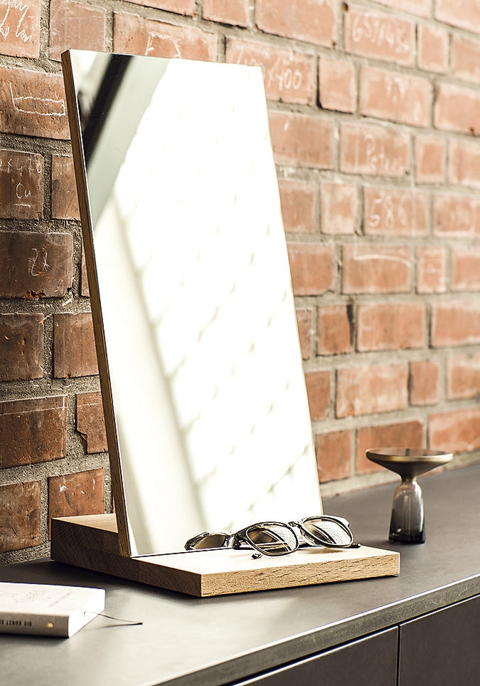 Hesperide Dyo - Eleganter Einstellspiegel aus Massivholz (Eiche/Nussbaum)