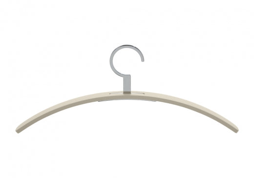 Kleiderbügel 0130. - Eleganz aus Nussbaumholz oder Lackfarben mit Metallhaken