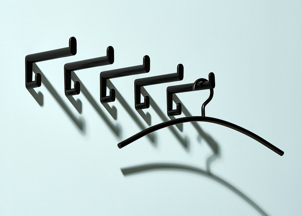 Lux Wandhaken: Funktionales Design aus Metall – Chrom oder Schwarz