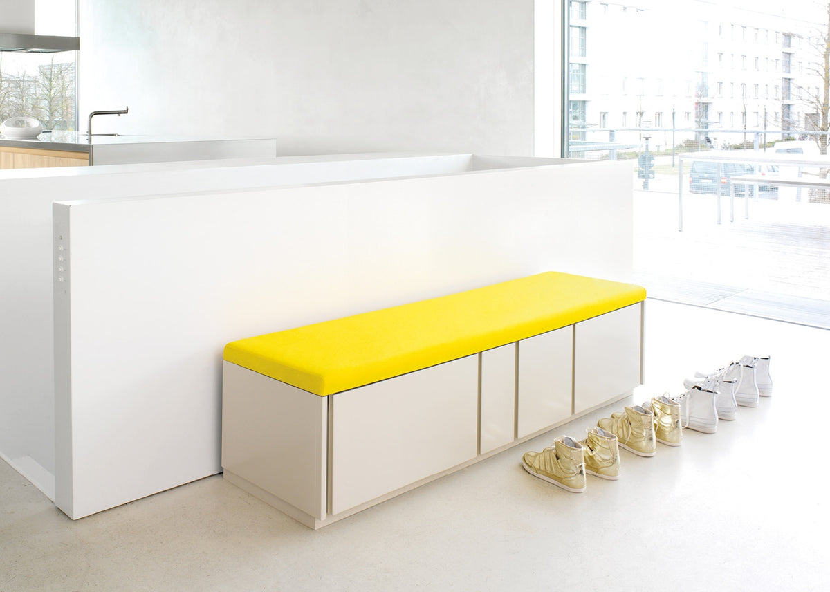 STRIPES: Modulare Design-Schränke für individuelle Raumlösungen