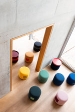 Ayaka Pouf: Vielseitiger Hocker & Beistelltisch für Wohnbereich & Lounge