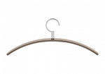 Kleiderbügel 0130. - Eleganz aus Nussbaumholz oder Lackfarben mit Metallhaken