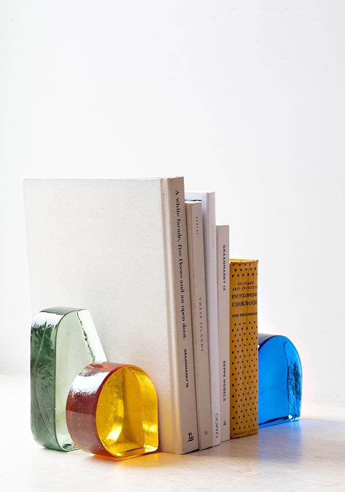 CINEMA Buchstaben: Luxuriöse Deko-Objekte aus Glas in 4 Farben