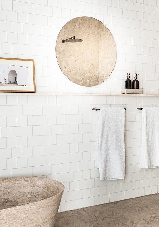 CUT Wandspiegel: Zeitlose Eleganz in 3 Größen – Perfekt für jeden Raum