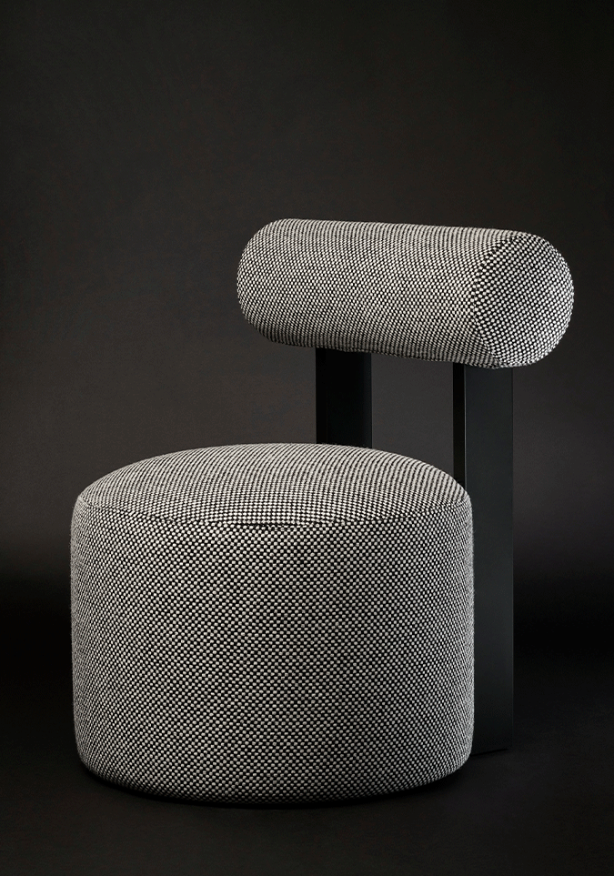 FAYE: Gemütlicher Sitzhocker & Sessel – Designmöbel für stilvolle Räume