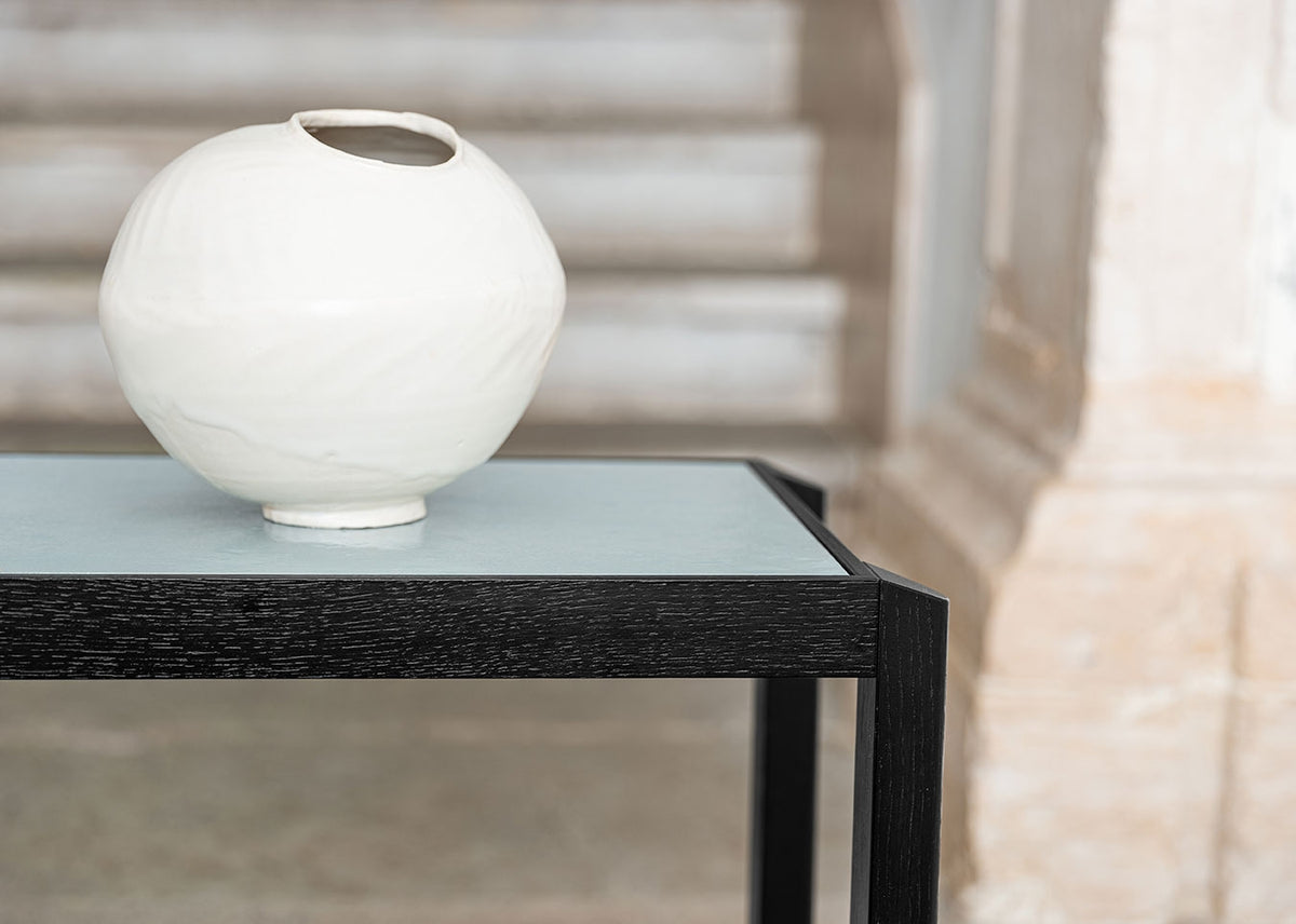 Konsoltisch JUSTE: Mediterraner Charme mit puristischer Keramikplatte