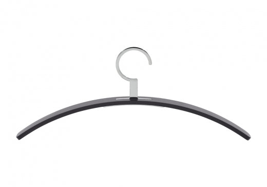 Kleiderbügel 0130. - Eleganz aus Nussbaumholz oder Lackfarben mit Metallhaken