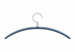 Kleiderbügel 0130. - Eleganz aus Nussbaumholz oder Lackfarben mit Metallhaken