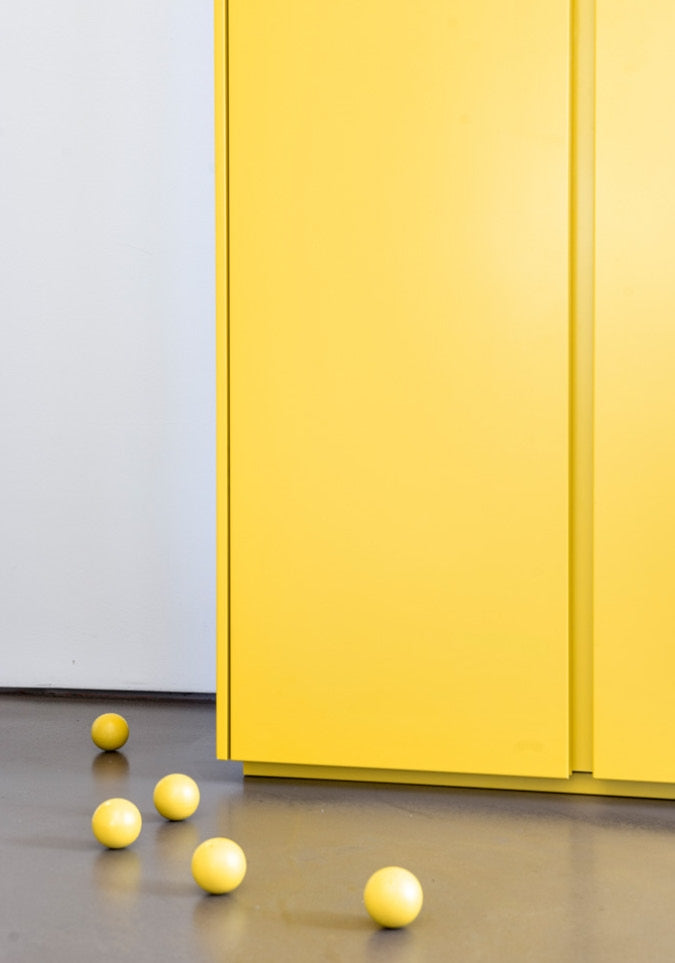 STRIPES: Modulare Design-Schränke für individuelle Raumlösungen